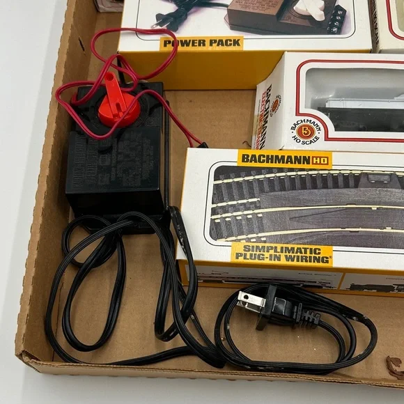 Bachmann King of the Rail HO Electric Train Set Giant 83 pieces set New - Picture 9 of 16